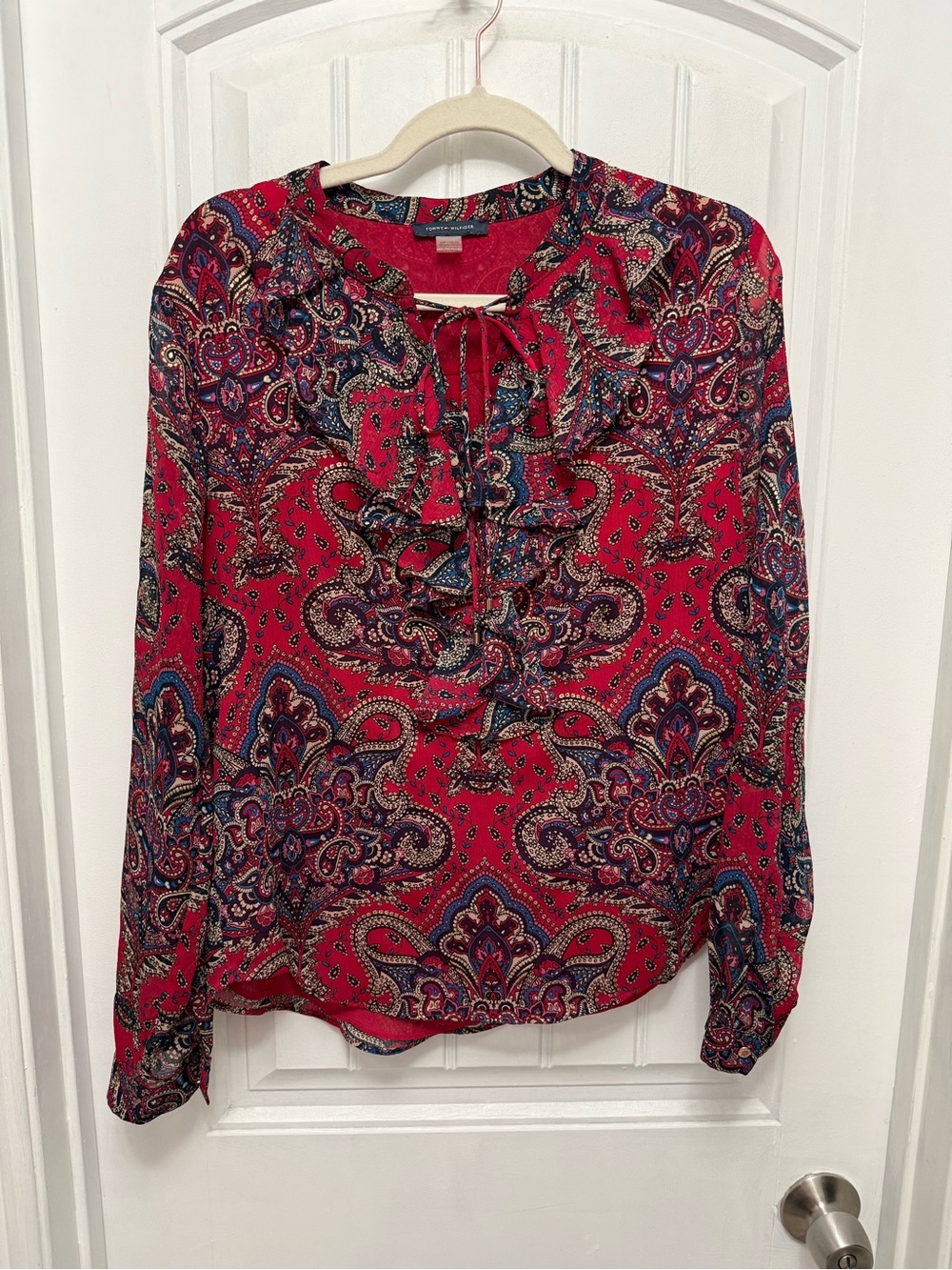 TOMMY HILFIGER Red PAISLEY Long Sleeve Blouse Size medium (50-6)